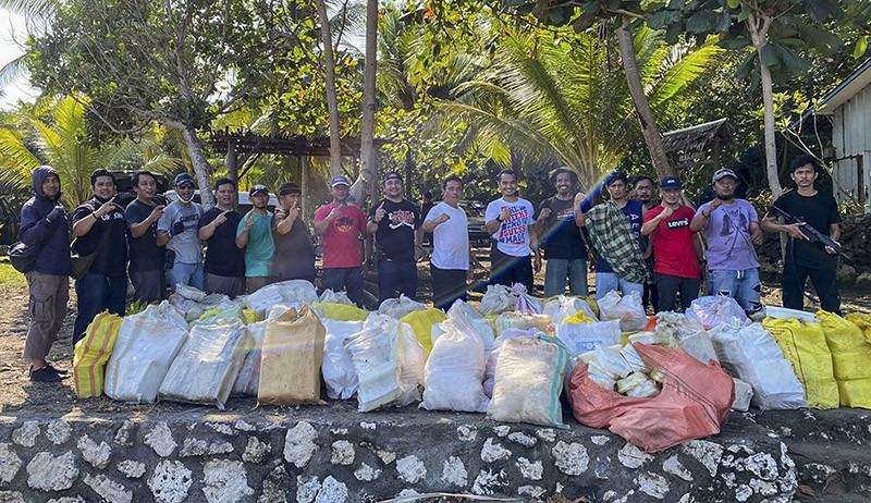 Polda Jabar Pamer Sabu 1 Ton Hasil Ungkap Penyelundupan Narkoba dari Iran - Bagian 2