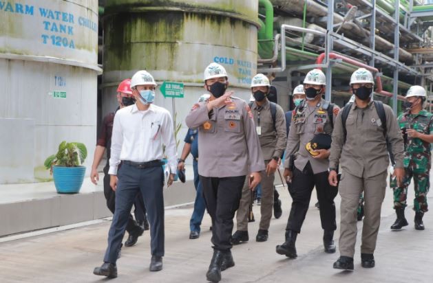 Kapolda Riau M Iqbal Cek Pabrik Minyak Goreng di Dumai, Begini Temuannya