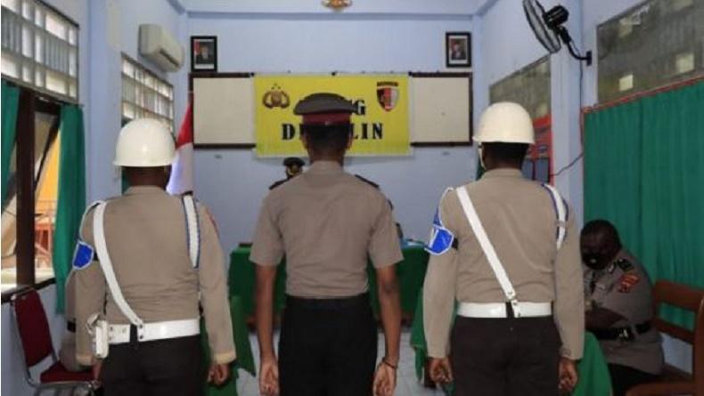 Desersi, 2 Anggota Polres Sarmi Dihukum Penempatan Khusus selama 21 Hari