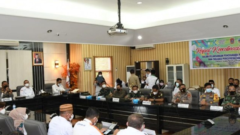 Pemkab Gorontalo Utara Berhentikan Aparat Tidak Mau Vaksinasi Covid-19