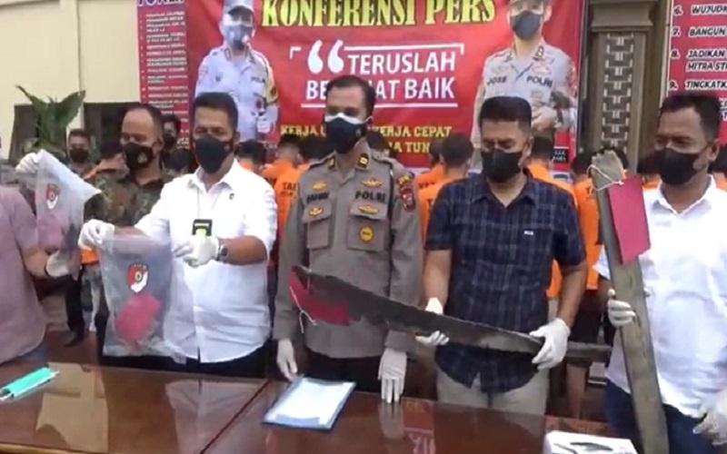 19 Tersangka Pengeroyokan hingga Tewas di Warung Tuak Batubara Ditangkap Polisi