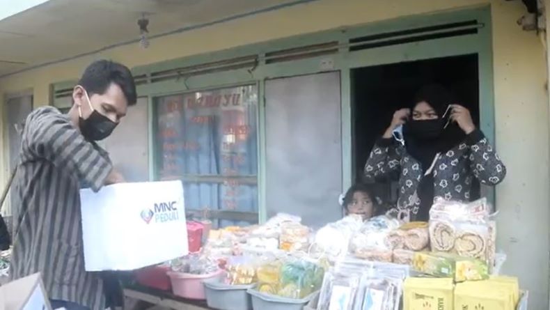 MNC Peduli Kampanye Prokes di Kawasan Makam Sunan Muria Kudus 