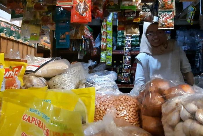 Minyak Goreng Curah Menghilang di Pasar Tradisional Kulonprogo, Migor Kemasan Harganya Melambung