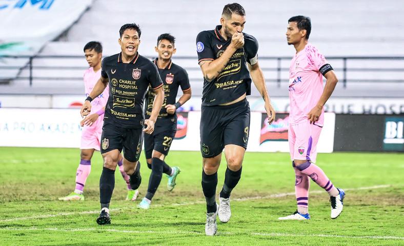 title Ditahan Imbang Persita 3-3, PSIS Tak Beranjak di Posisi 7 Liga 1 Ditahan Imbang Persita 3-3, PSIS Tak Beranjak di Posisi 7 Liga 1