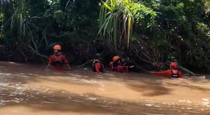 Cuaca Buruk, Pencarian Korban Hilang Kecelakaan Minibus di Tana Toraja Dihentikan