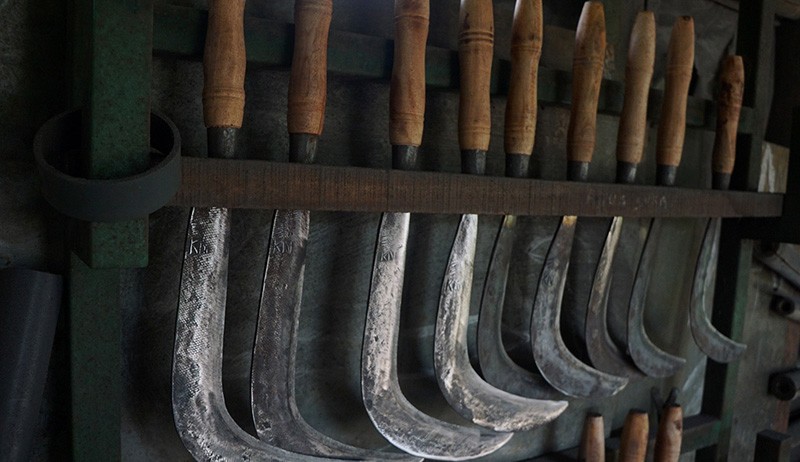 Geliat Pandai Besi Tradisional Bertahan di Tengah Pandemi - Bagian 4