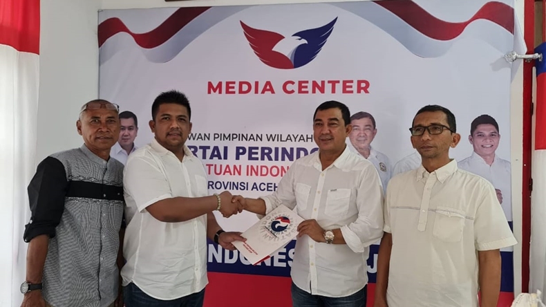 title Siap Bangun Politik Sehat, HT Tunjuk Agustiar Pimpin Perindo Lhokseumawe  Siap Bangun Politik Sehat, HT Tunjuk Agustiar Pimpin Perindo Lhokseumawe