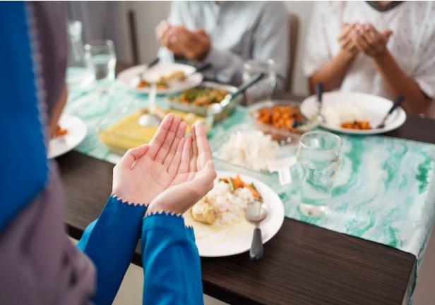 Niat Puasa Syawal Sekaligus Qadha Ramadhan, Arab, Latin, dan Artinya