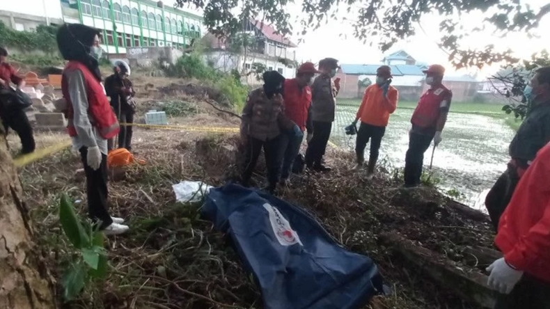 Mayat Nyaris Jadi Kerangka Bikin Geger Warga Bukittinggi