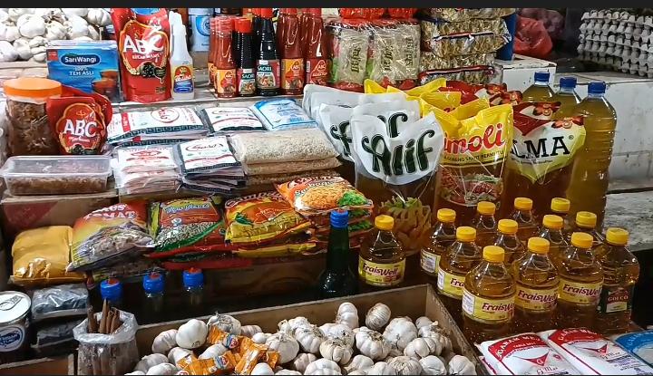 Panic Buying Jelang Lebaran Picu Kelangkaan Minyak Goreng di Sulsel