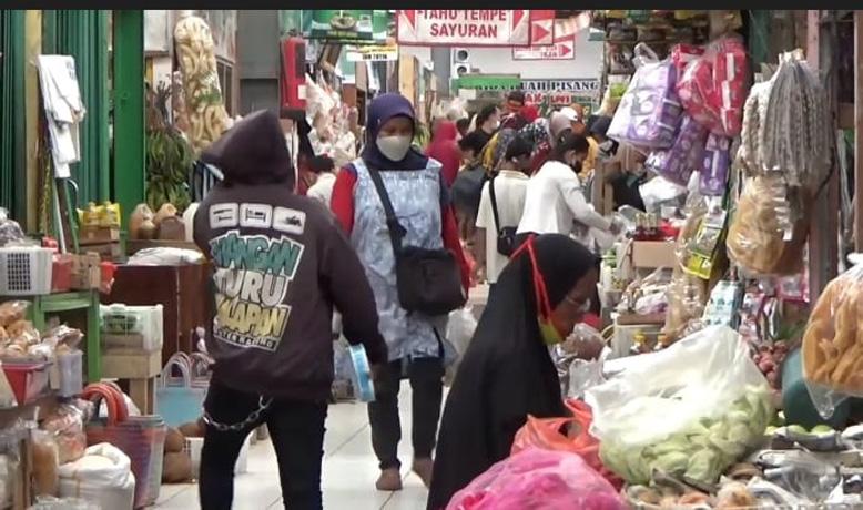 Minyak Goreng Curah di Pasar Tradisional Langka, Warga dan Pelaku UMKM Menjerit