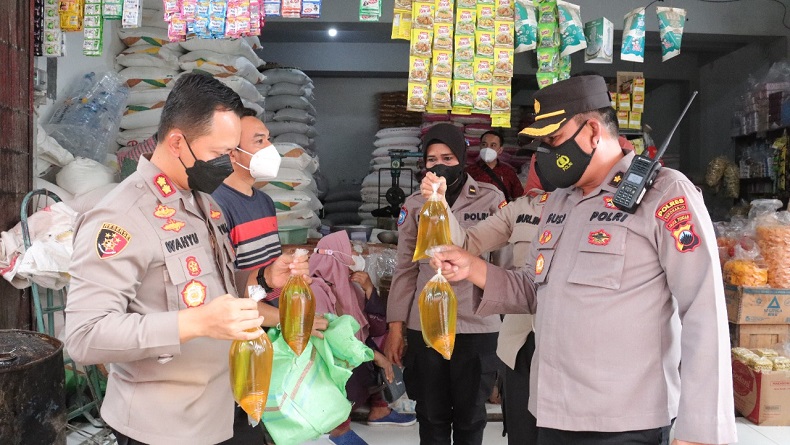 Polres Sukoharjo Telusuri Pasokan Minyak Goreng Curah yang Tersendat 