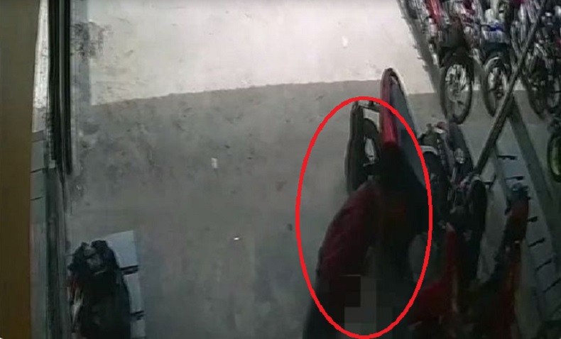 Belum Ditangkap, Pria Hobi Pamer Kemaluan Berkeliaran Bikin Resah Perempuan