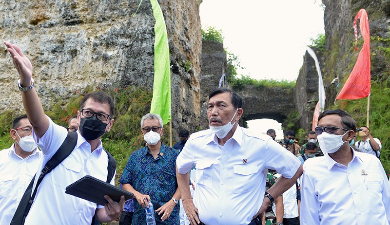 Menko Luhut dan Menko Mahfud Cek Kesiapan Lokasi KTT G20 di Bali - Bagian 1