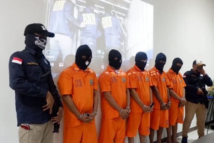 Ungkap Peredaran Sabu 3,6 Kg, BNN Sulsel Amankan 6 Petani