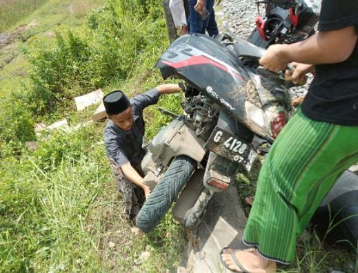 Pulang Ujian, 2 Santri MTs Babakan Tegal Tewas Ditabrak KA Joglosemarkerto