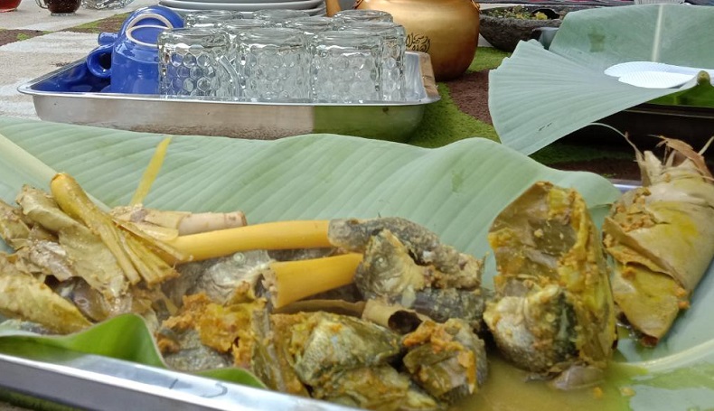 Makanan Khas Jawa Barat, Leumeung Hanya Disantap di Waktu Khusus