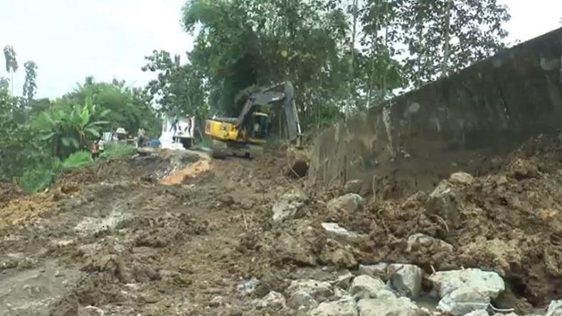Longsor di Grobogan, Jalur Penghubung Tiga Kabupaten Ditutup Total 