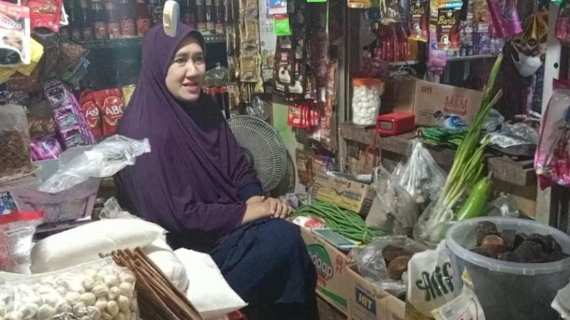 Minyak Goreng Curah di Tanah Laut Menghilang, Pedagang-Pembeli Dibuat Pusing