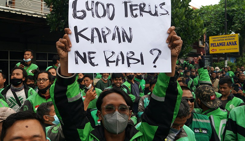 Ribuan Driver Gojek Turun ke Jalan Tuntut Kembalikan Insentif Lama - Bagian 2