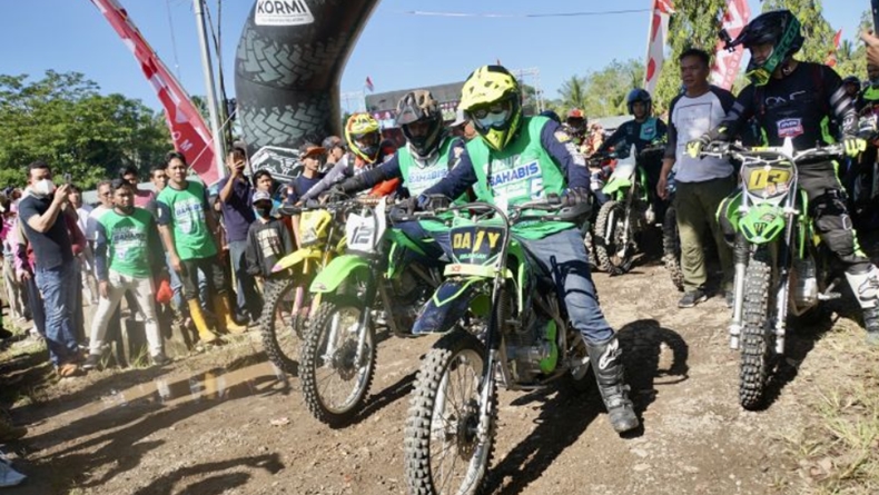 Ratusan Orang Ramaikan 1 Day Trail Sudur Bahabis di Balangan Kalsel