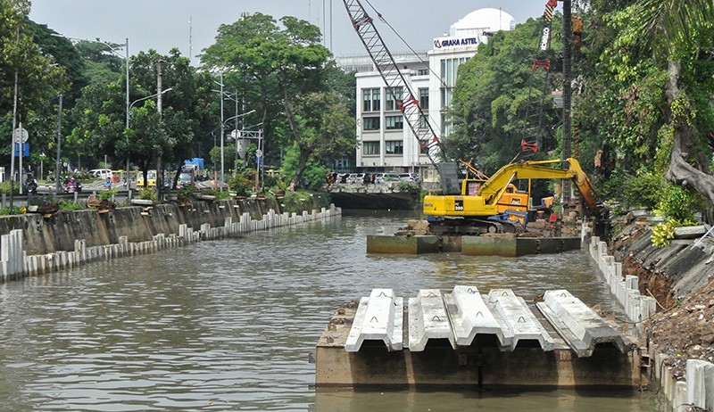 Pemprov DKI Bebaskan Lahan 14.755 Meter Persegi untuk Pengendalian Banjir Kali Ciliwung