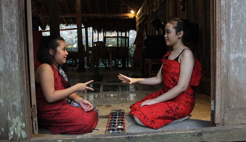 Women March 2022, Pegiat Wastra, Penari dan Pelukis Kampanyekan “Kolaborasi” - Bagian 5