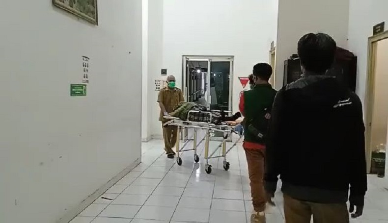 title Identitas Mayat Perempuan Berbaju Merah di Sukabumi Terungkap, Sempat Pergi Tanpa Pamit Identitas Mayat Perempuan Berbaju Merah di Sukabumi Terungkap, Sempat Pergi Tanpa Pamit