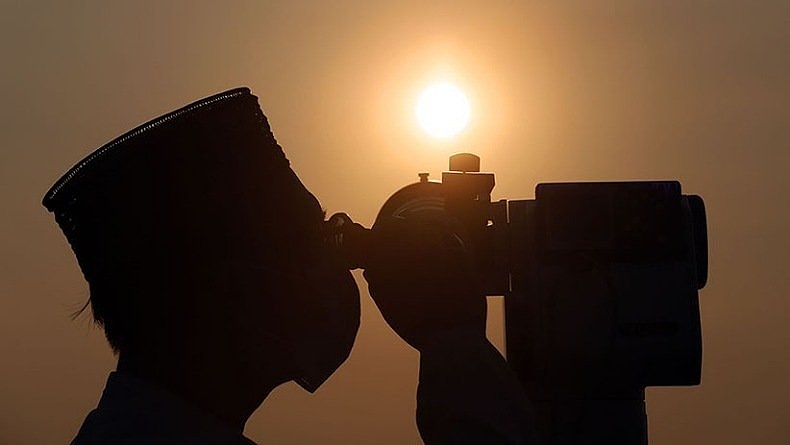 BMKG Sebut Hilal Masih Cukup Rendah, Sulit Teramati pada 1 April 2022