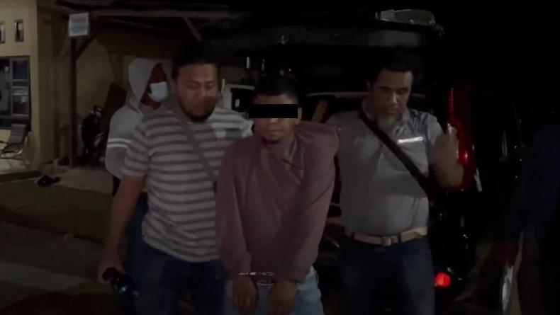 title Terbakar Cemburu, Suami Sayat Istri dengan Silet hingga Luka di Sekujur Tubuh Terbakar Cemburu, Suami Sayat Istri dengan Silet hingga Luka di Sekujur Tubuh