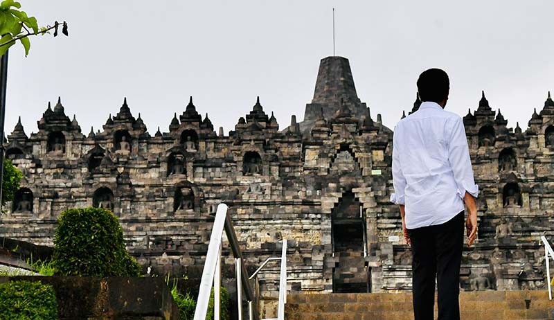 Presiden Jokowi Cek Infrastruktur Pariwisata Candi Borobudur - Bagian 2