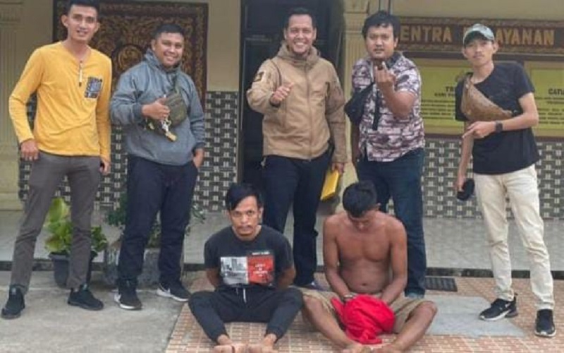 title Rugikan Pertamina Jutaan Rupiah, 2 Pria Muba Terancam 7 Tahun Penjara Rugikan Pertamina Jutaan Rupiah, 2 Pria Muba Terancam 7 Tahun Penjara