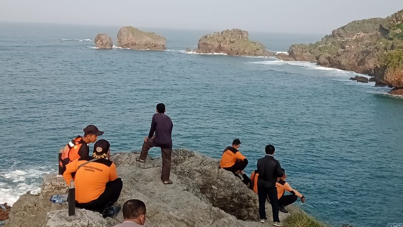 Wisatawan asal Palembang yang Hilang di Pantai Siung Belum Ditemukan, SAR Perluas Pencarian