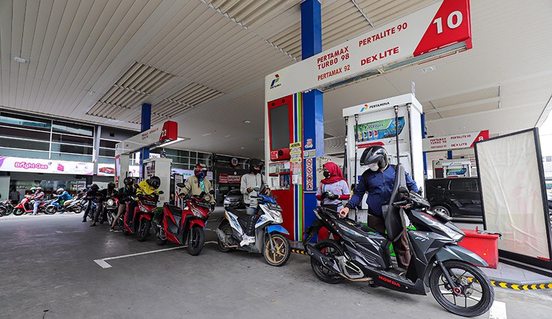 BBM Pertalite Diburu Pengendara Bermotor Gegara Harga Pertamax Menjadi RP12.500 - Bagian 4