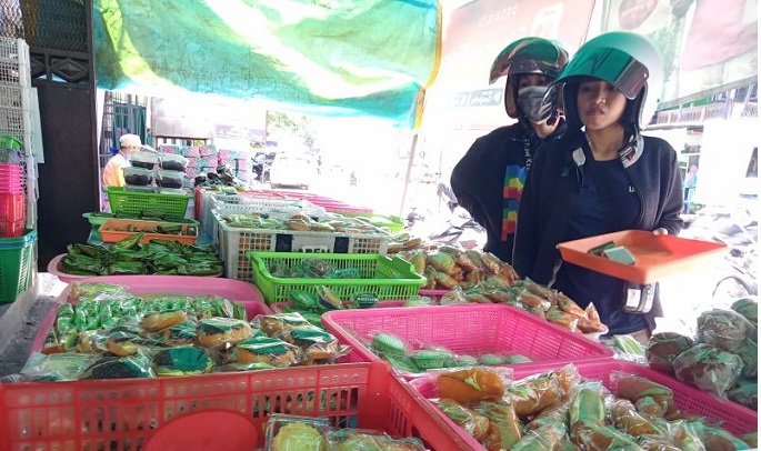 Minyak Goreng Mahal, Ukuran Jajanan Buka Puasa Diperkecil