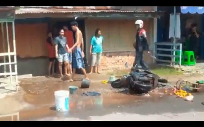  Apes, Pria Palembang Ini Terbakar usai Bantu Pemotor yang Kena Musibah