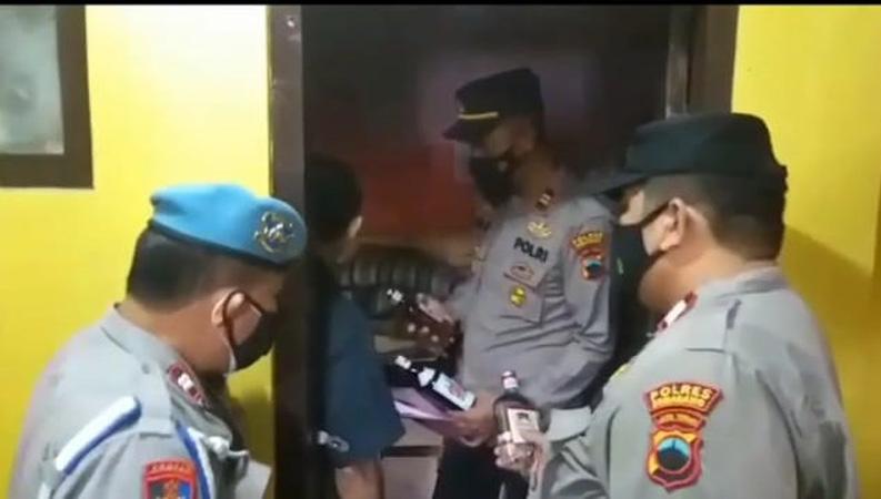 Polisi Razia Warung di Bandungan Nekat Berjualan Miras saat Ramadan, Ini Hasilnya