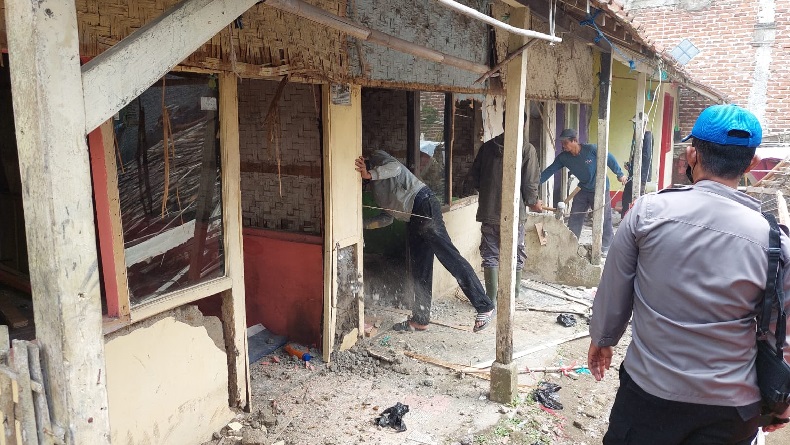 2 Rumah Pensiunan PNS Polri di KBB Dieksekusi seusai Kalah dari Penggugat SPN Polda Jabar