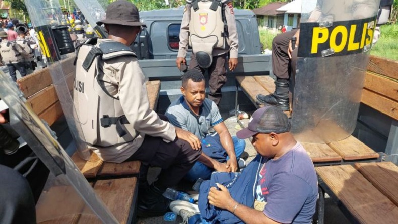 Brutal, Sekelompok Orang Keroyok 2 Jurnalis MNC Group di Yapen Papua