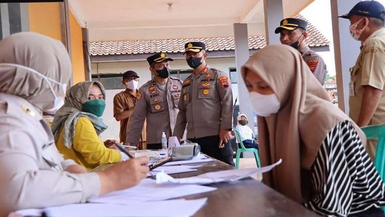 Kegiatan Vaksinasi Covid-19 yang Digelar Polres Banjarnegara Jalan Terus saat Ramadan 