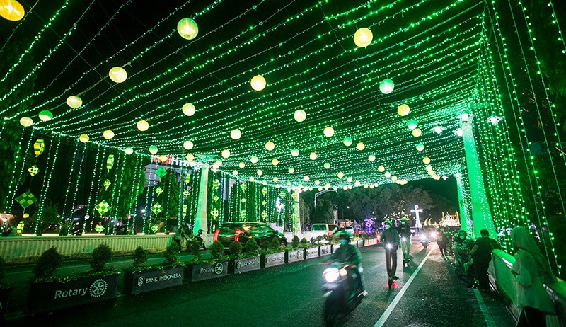 Hiasan Lampion Meriahkan Ramadan di Kota Solo - Bagian 1