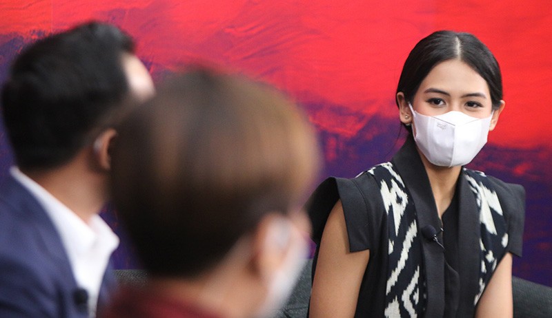 Cantik dan Pintar, Begini Gaya Maudy Ayunda Menjadi Juru Bicara G20 - Bagian 4