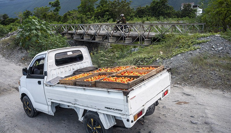 Jembatan Penghubung Kota Palu-Kabupaten Sigi Rusak Sejak September Tahun Lalu - Bagian 2