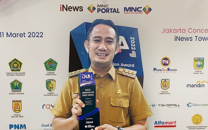 title Pemko Palangka Raya Raih Penghargaan Digital Innovation Award 2022 Pemko Palangka Raya Raih Penghargaan Digital Innovation Award 2022
