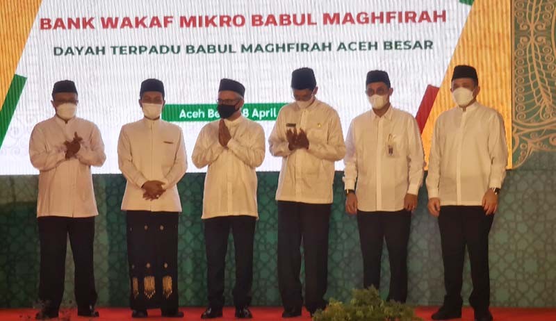 OJK Resmikan Bank Wakaf Mikro Astra di Banda Aceh - Bagian 2