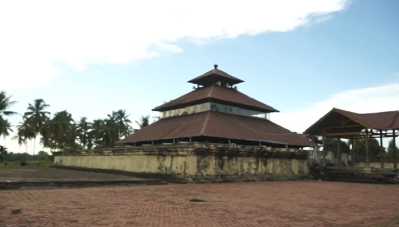Masjid Tuha Indrapuri, Saksi Bisu Kerajaan Hindu yang Pernah Ada di Aceh
