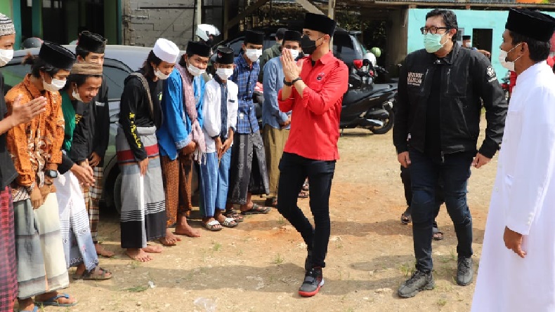 Kader PDIP Jabar dan KBB Gelar Ngabuburide, Berbagi Takjil dan Sambangi Pesantren