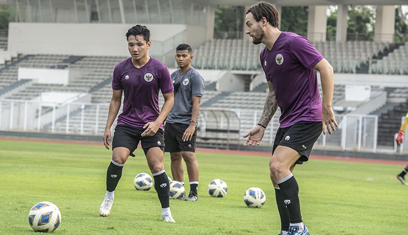 Potret Marc Klok Ikuti Latihan Timnas U-23 Jelang SEA Games 2021 di Vietnam - Bagian 3