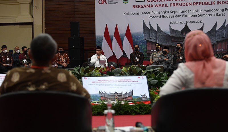 OJK Gelar Sarasehan Pengembangan Potensi Ekonomi dan Budaya Sumatera Barat - Bagian 3