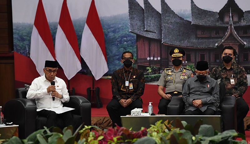 OJK Gelar Sarasehan Pengembangan Potensi Ekonomi dan Budaya Sumatera Barat - Bagian 2